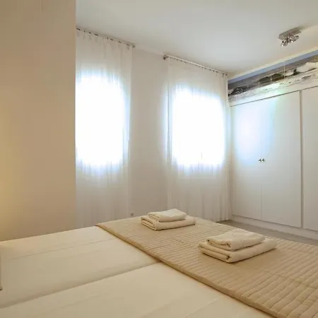 Warm Sands By Hello Homes Apartment *