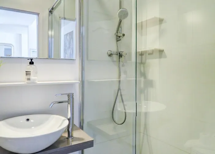 Warm Sands By Hello Homes شقة